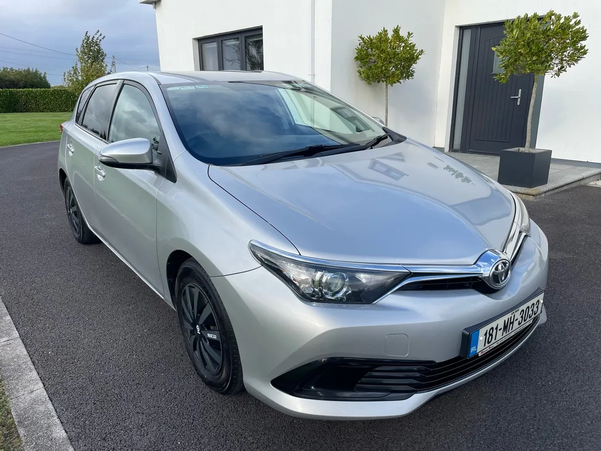 Toyota Auris Van - Image 1