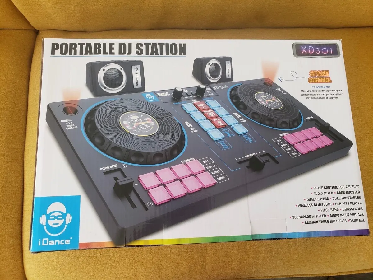 Toys - Image 4