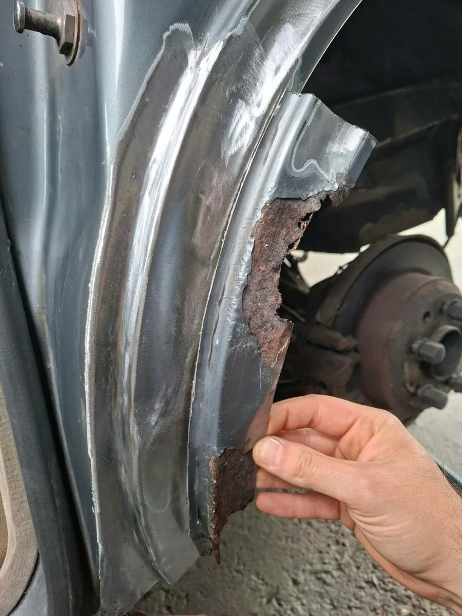 Auto welding/fabrication - Image 1
