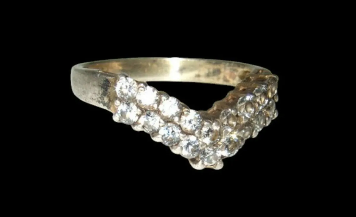 Vintage Hallmarked Silver Sapphire Wishbone Ring - Image 4