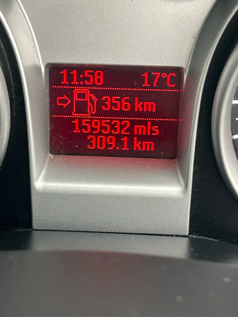 Ford focus - Image 4