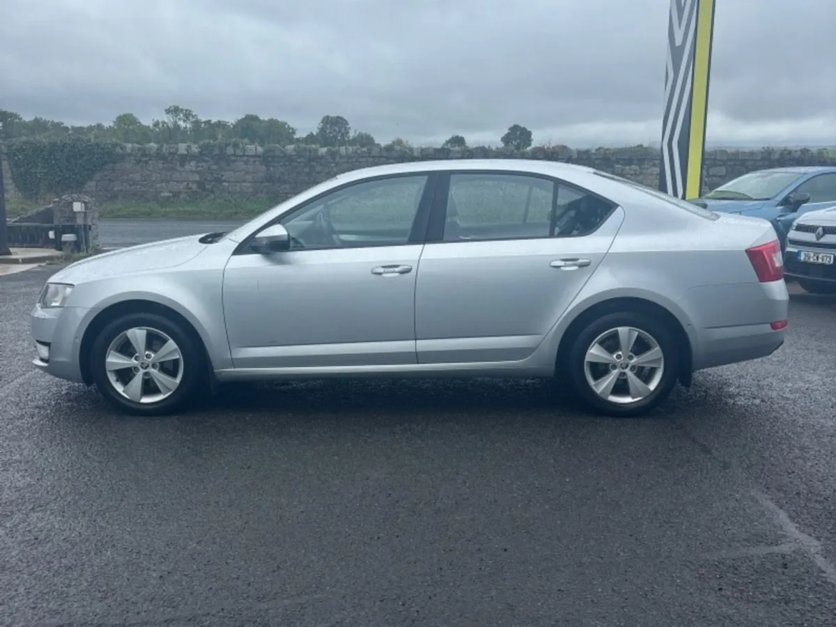 Skoda Octavia Style 1.6tdi 110HP - Image 4