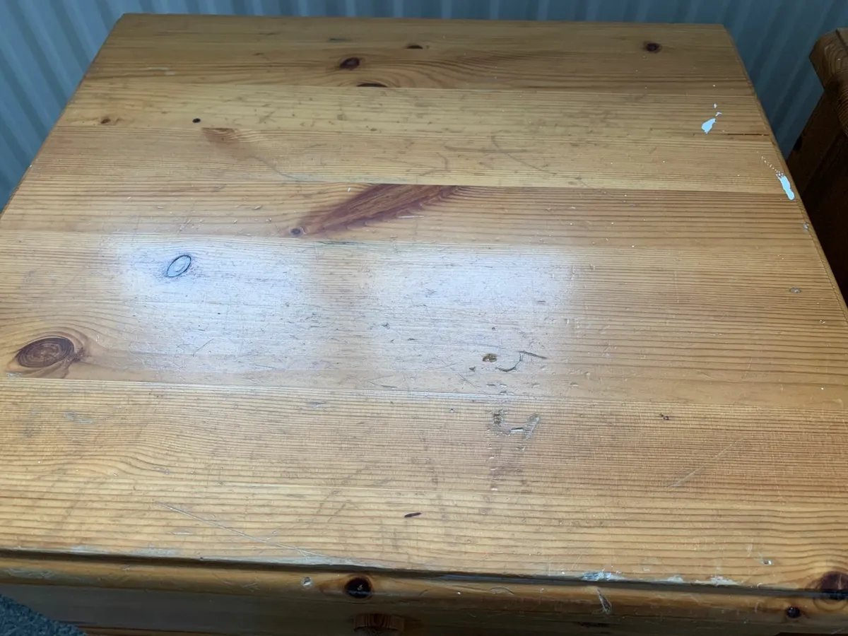 Pine Bedside locker - Image 3