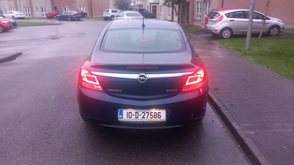 Opel Insignia 2010 - Image 1
