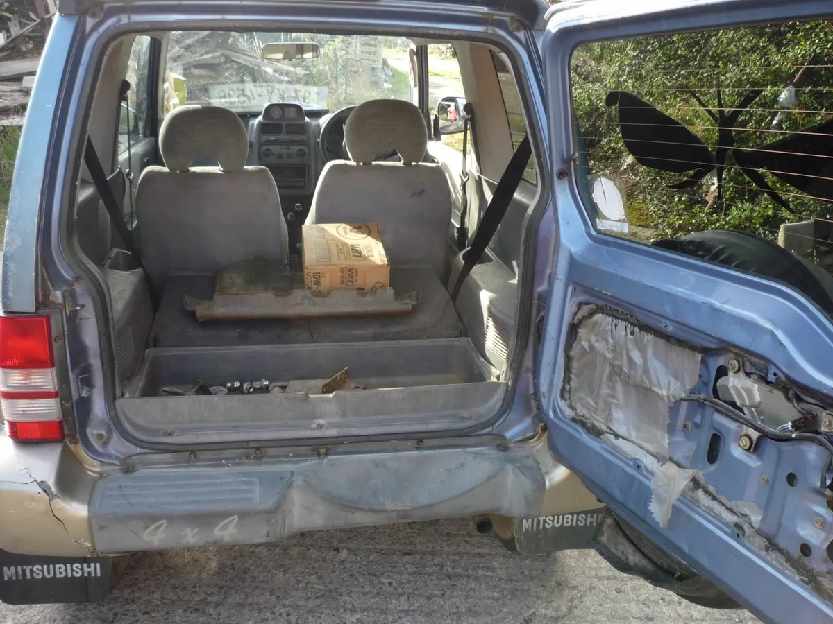 Mitsubishi Pajero 1997 - Image 4