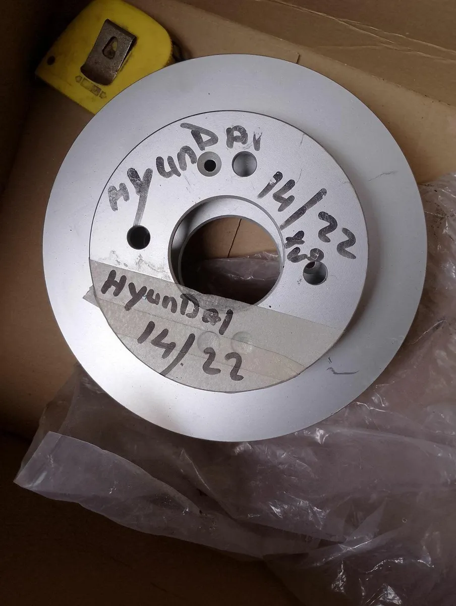 Pair Hyundai /Kia front brake discs - Image 1