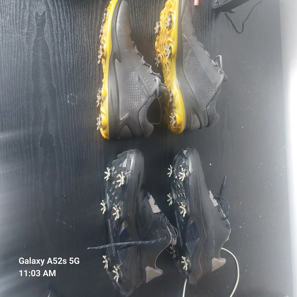 Golf shoes - Image 1