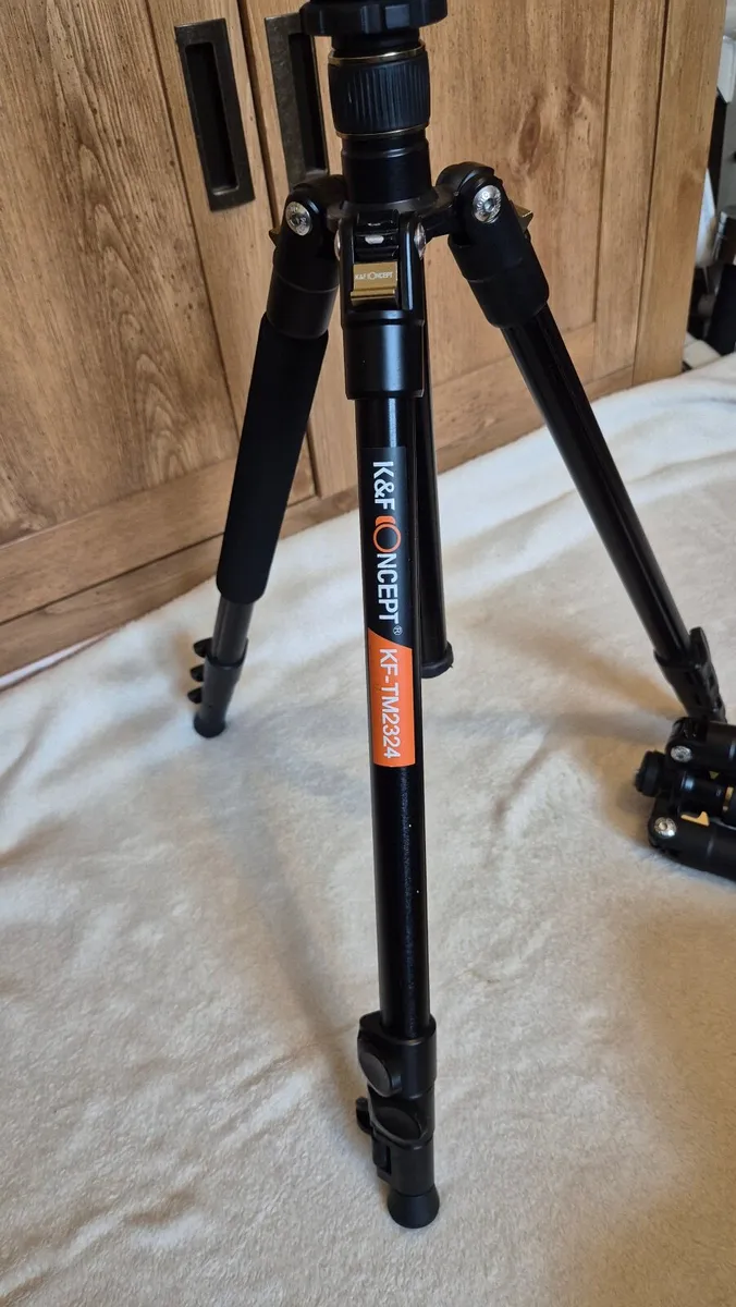 K & F Cocept Tripods x2 with Panoramic heads - Image 1