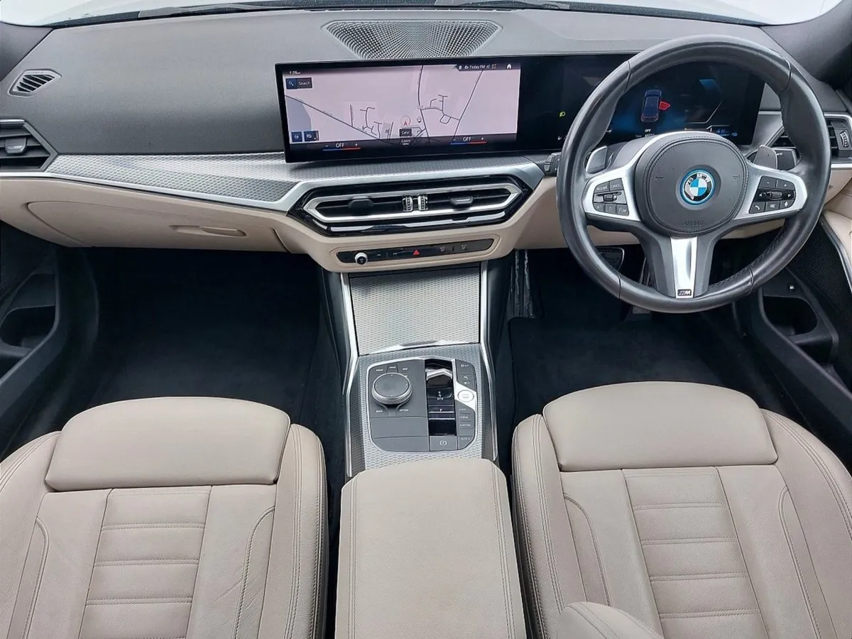 BMW 3 Series 330e M Sport - Image 4