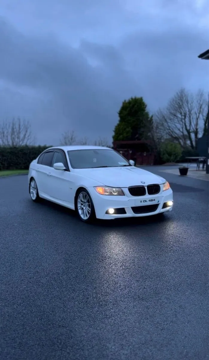 320D E90 M-Sport - Image 3