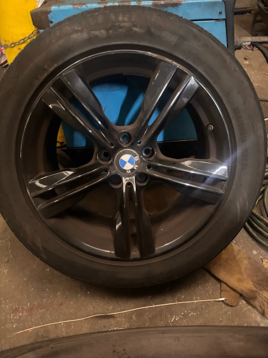 BMW alloys - Image 4