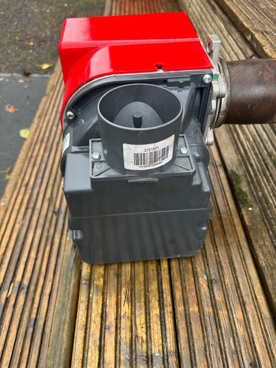 Riello RDB 70:90 oil burner (19/33kw) - Image 2