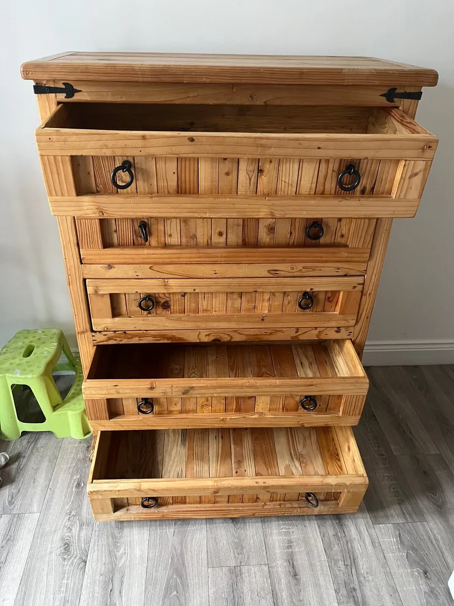Chest of Drawers - Image 3