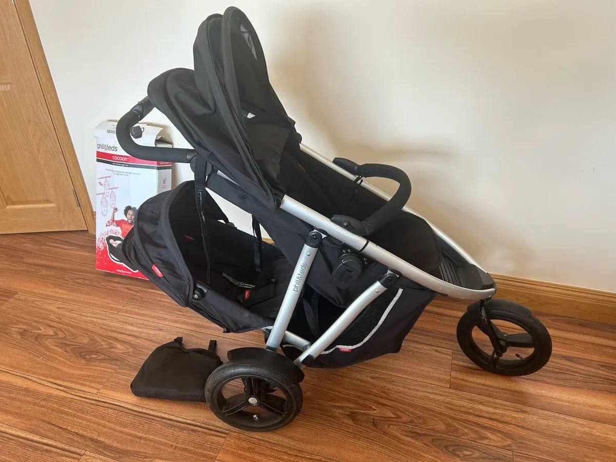 Phil & Teds Double Buggy and Silver Cross Stroller - Image 4