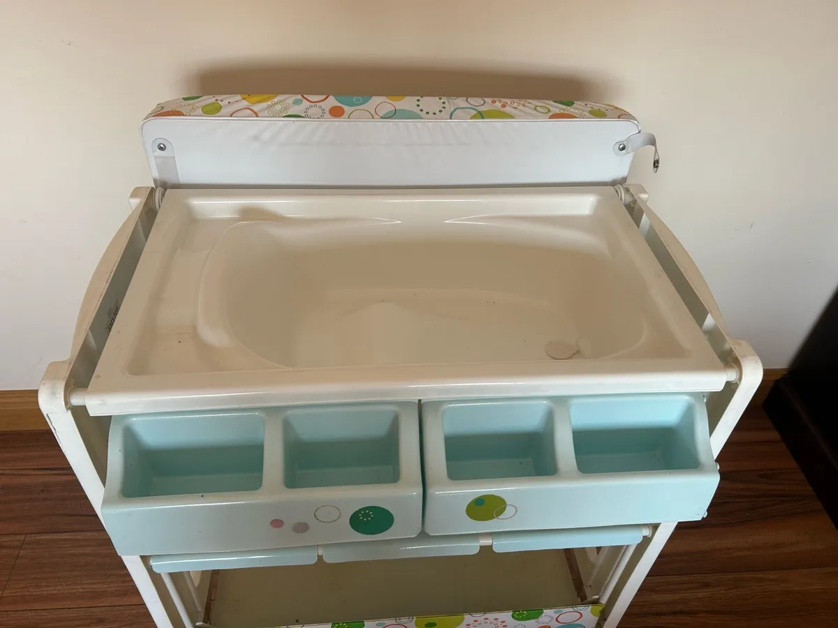Miscellaneous Baby Items - Image 2