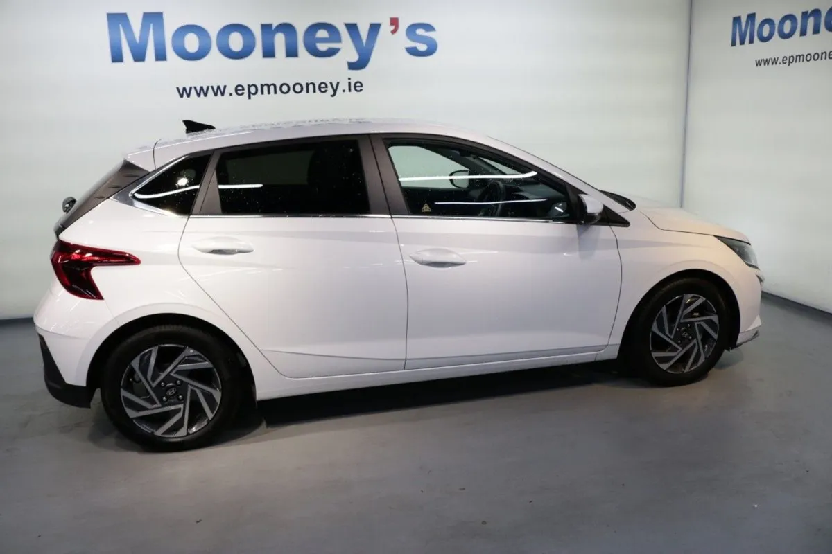 Hyundai i20 Deluxe Plus - EX Demo - 1.2l Petrol H - Image 4