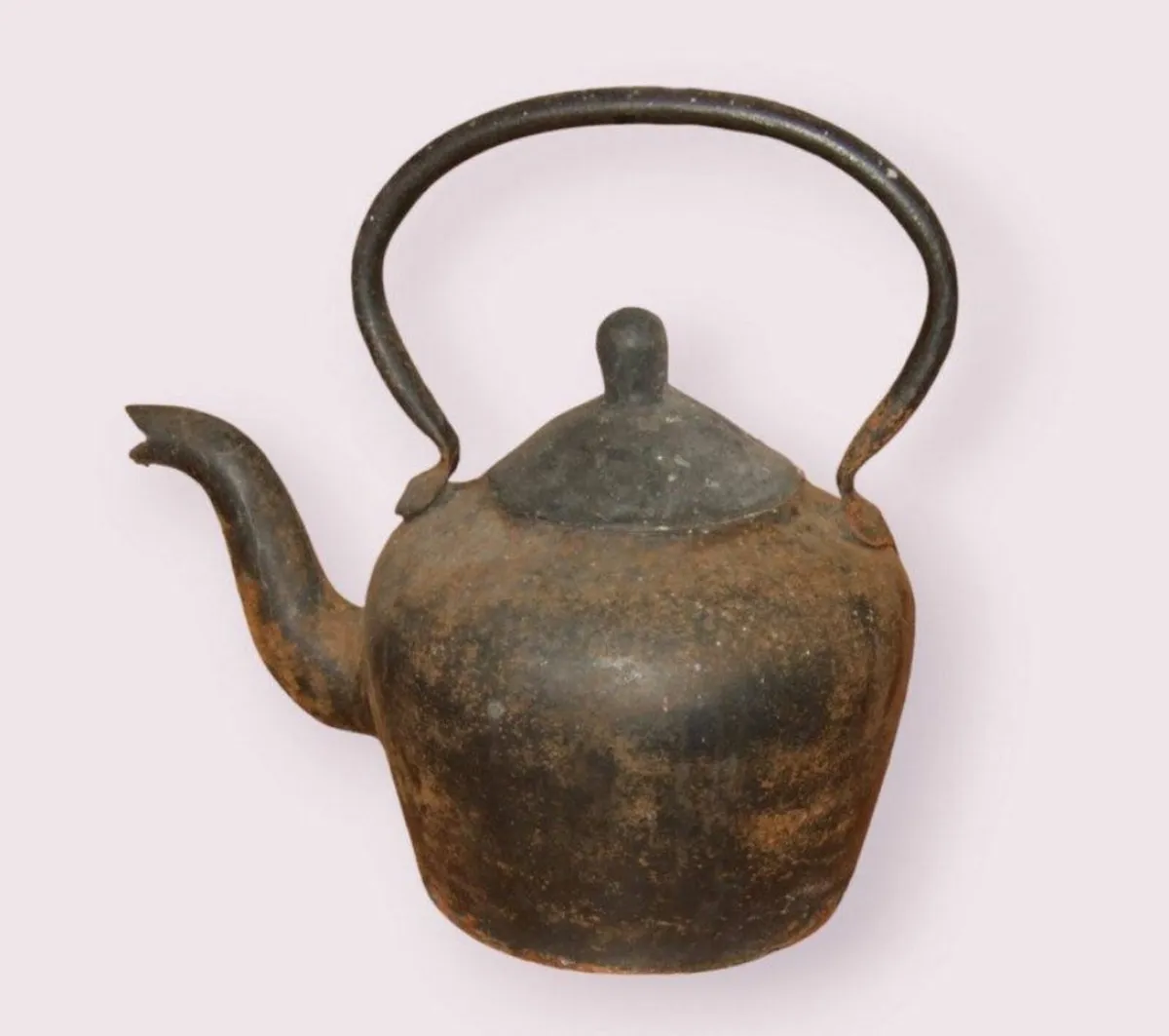 Victorian Cast Iron Kettle - Image 4