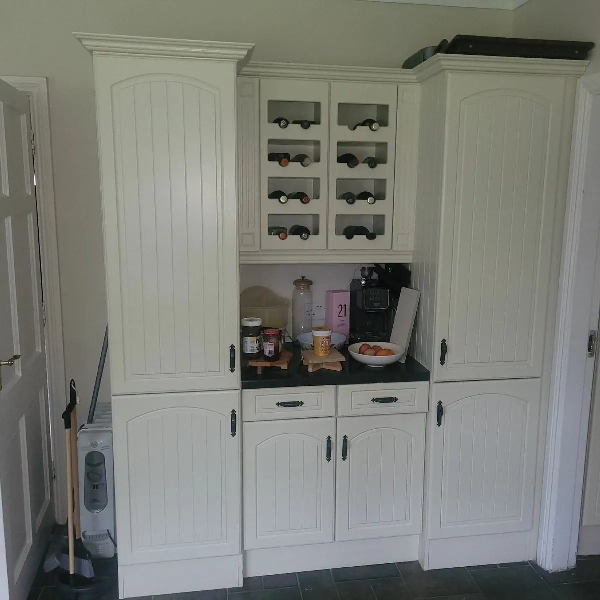 Kitchen - Image 1