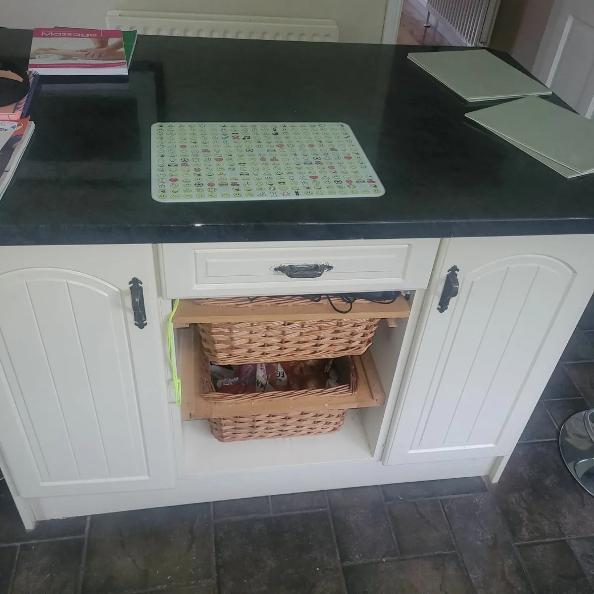 Kitchen - Image 2