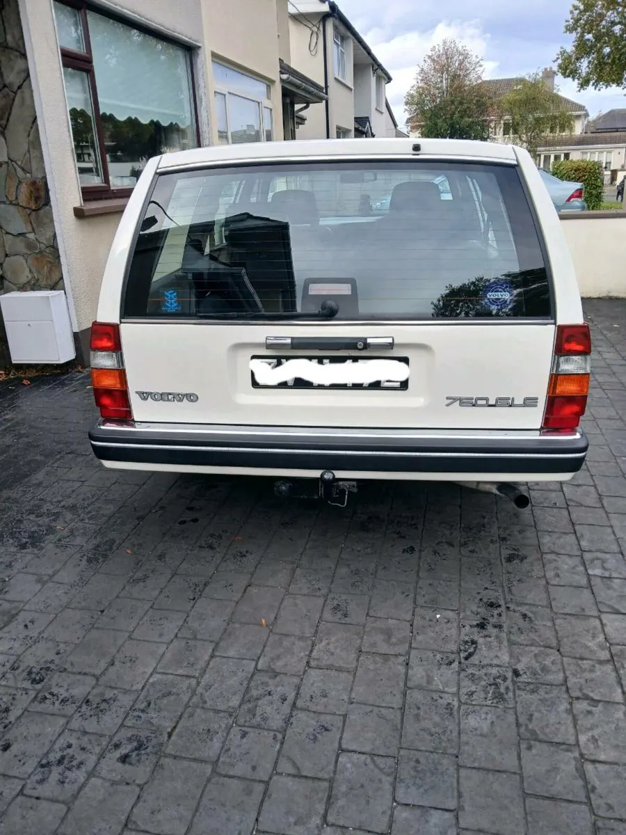 Volvo 760 GLE Estate - Image 4
