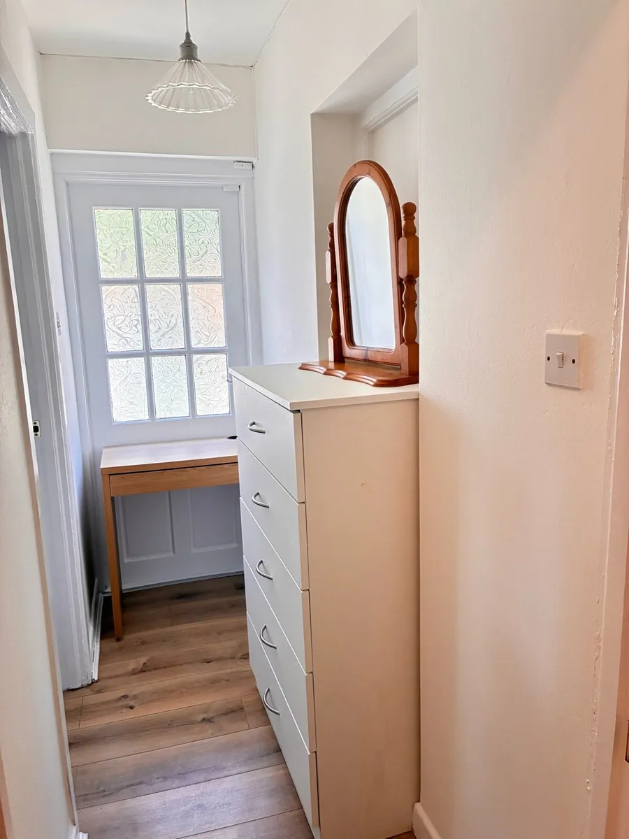 Studio flat for rent, Dundrum, Dublin 14 - Image 4