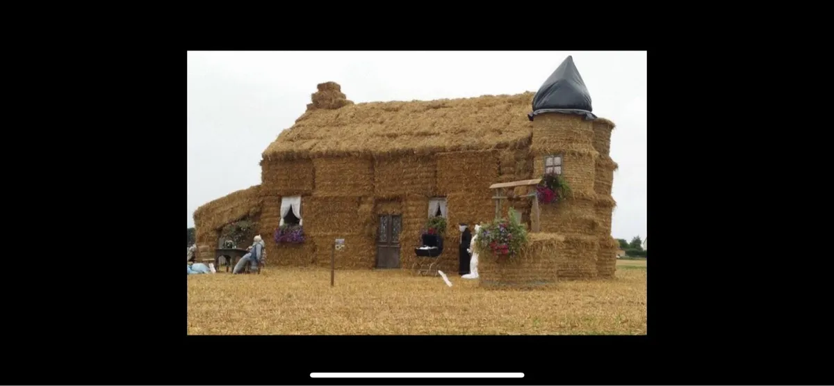 Straw for sale - Image 1