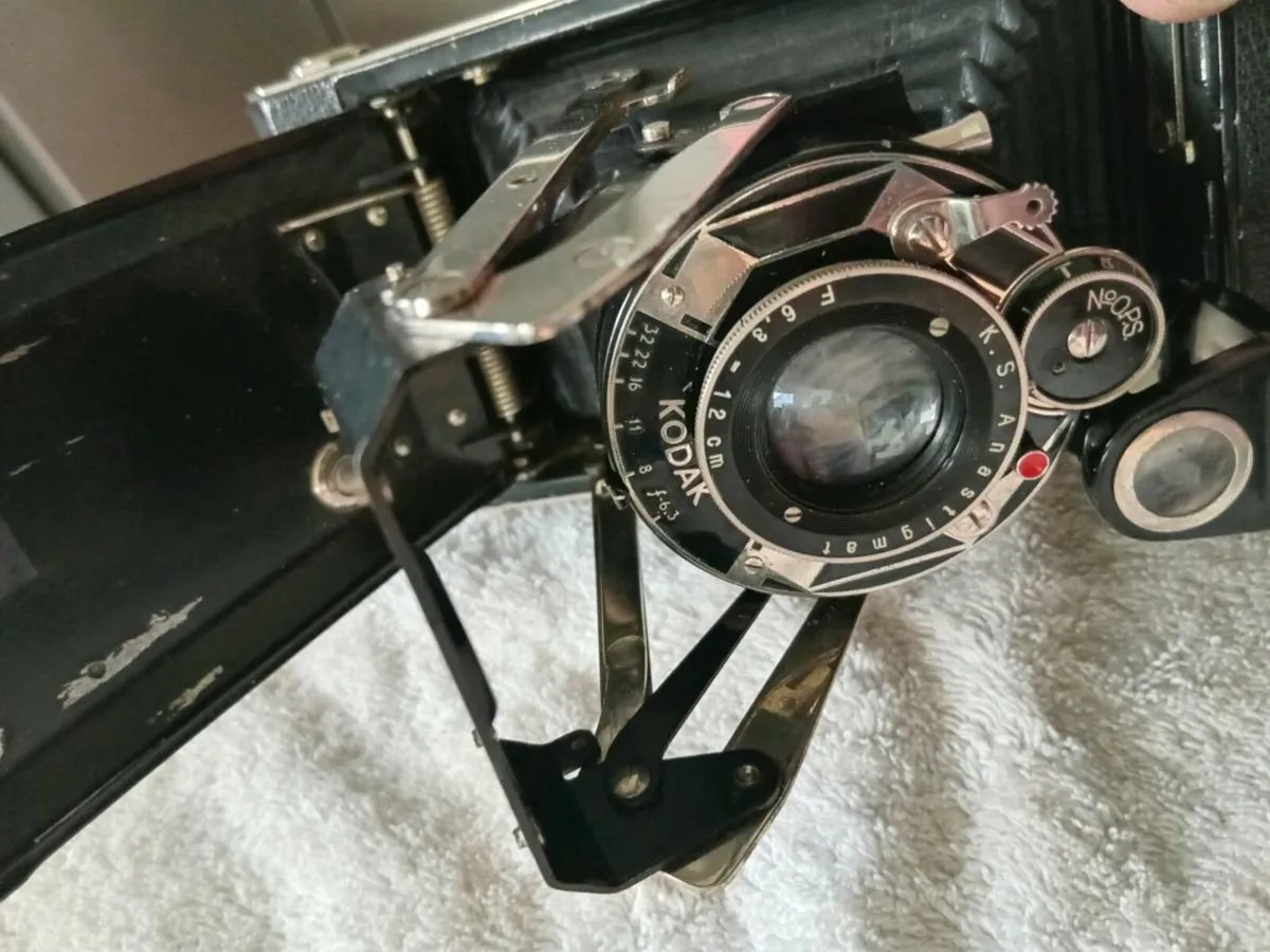 vintage kodak mod c junior six 16 folding camera - Image 3