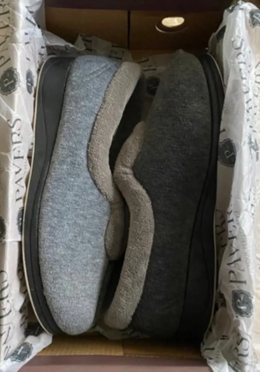NEW womens memory foam slippers - Image 2
