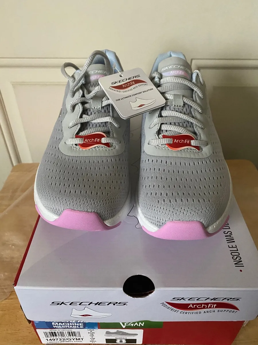 NEW Skechers arch fit - Image 4