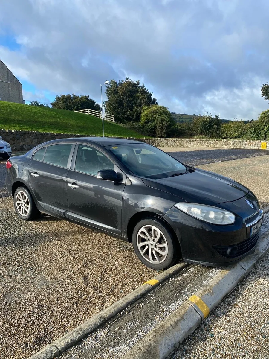 2012 Renault Fluence - Image 1