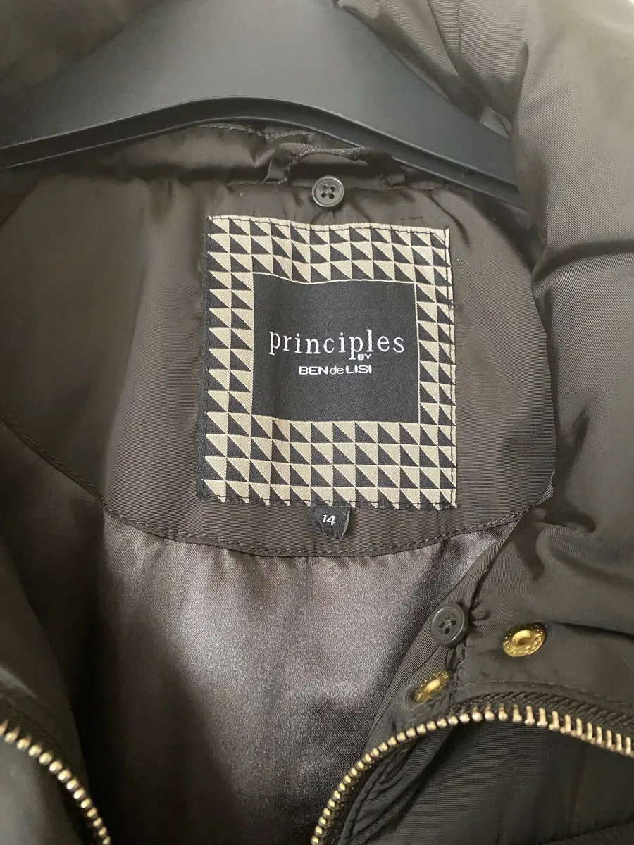 Ben de lisi coat - Image 3
