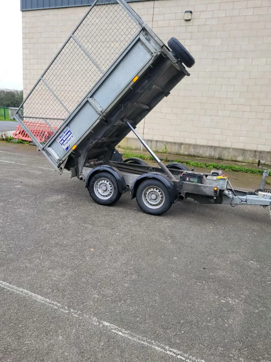 8x5 ifor Williams tipper with high mesh sides - Image 1