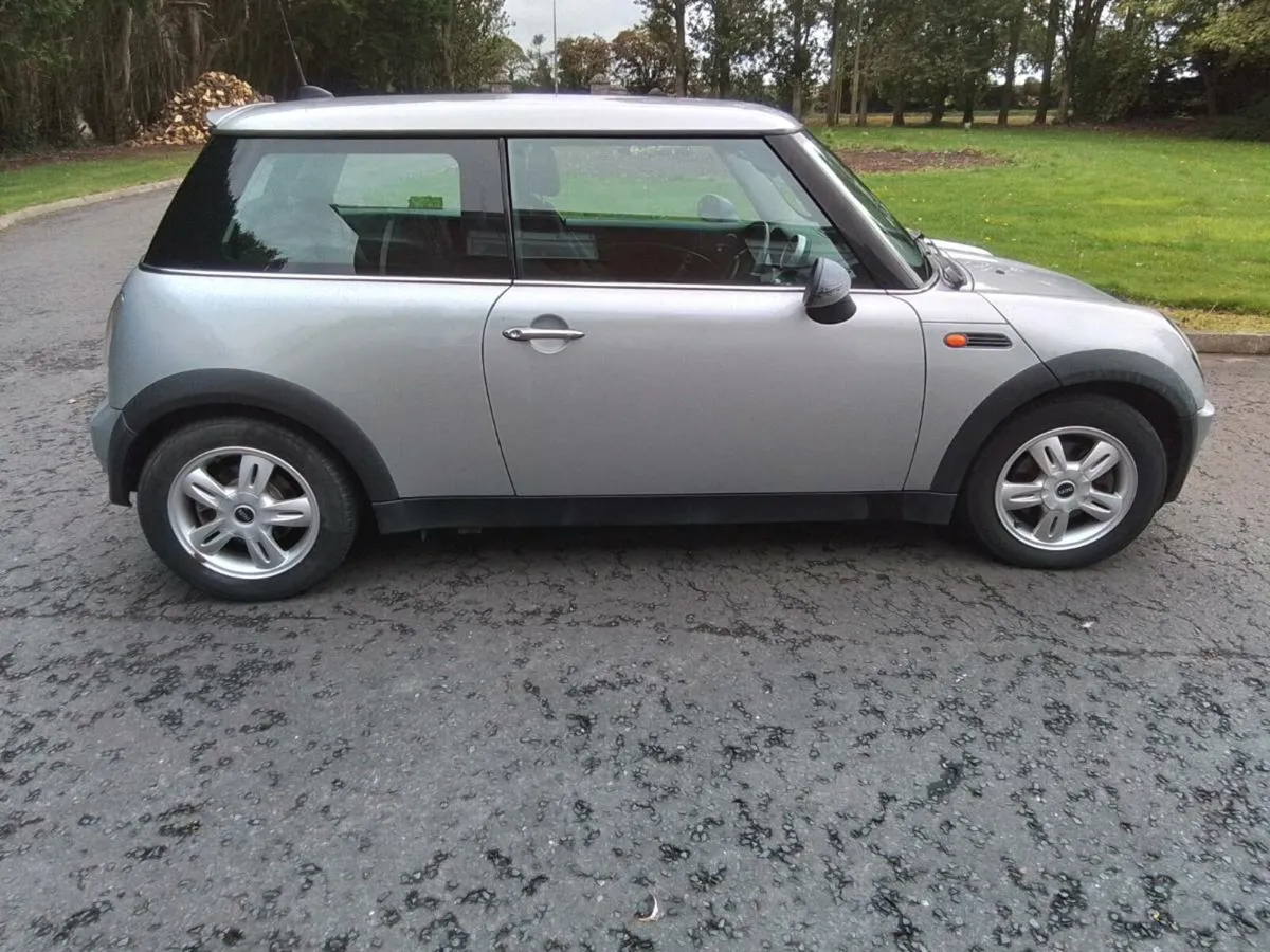 2006 Mini2006 - Image 2
