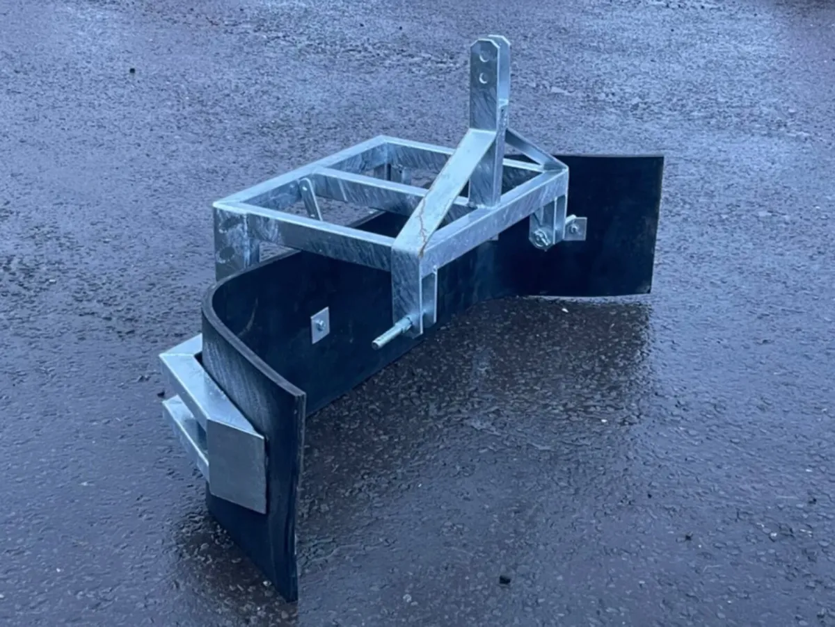 YARD SCRAPER MCKENNA NEW - Image 4
