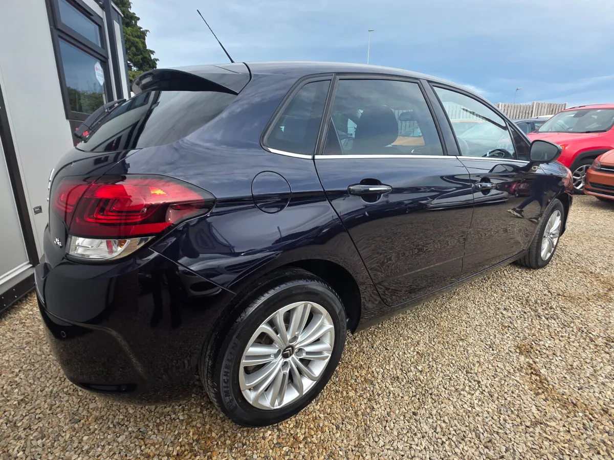 Citreon C4 Automatic - Image 3