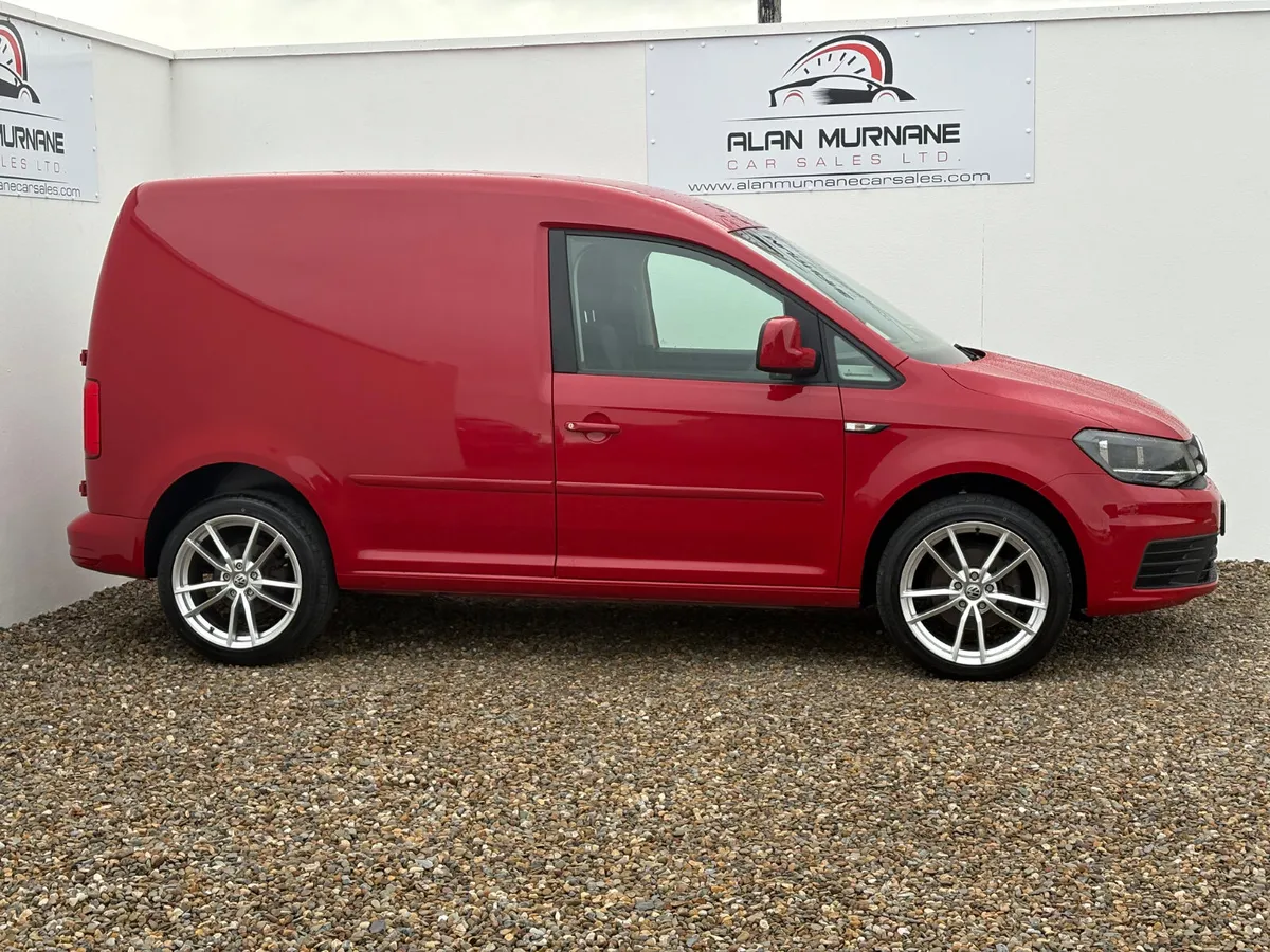 VOLKSWAGEN CADDY 2.0 JUST 51,000KMS  2019 - Image 4