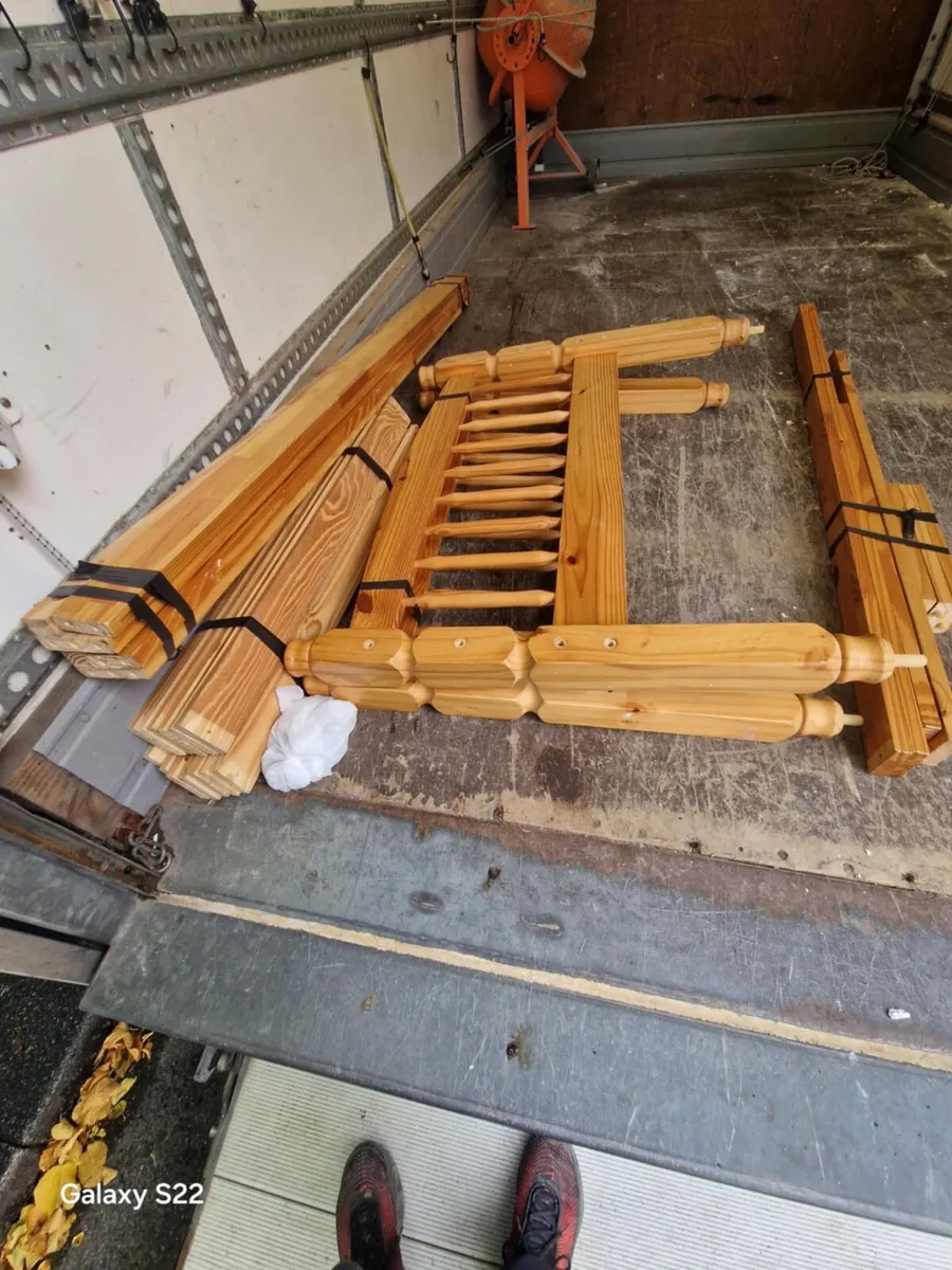 Single pine bed frame €85 - Image 1