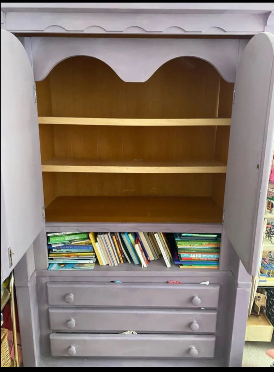 Wardrobe - Image 2