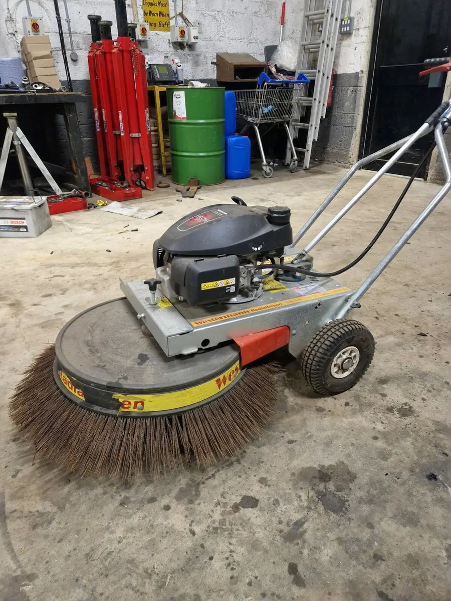Westermann WR870 Honda Moss Brush - Image 4