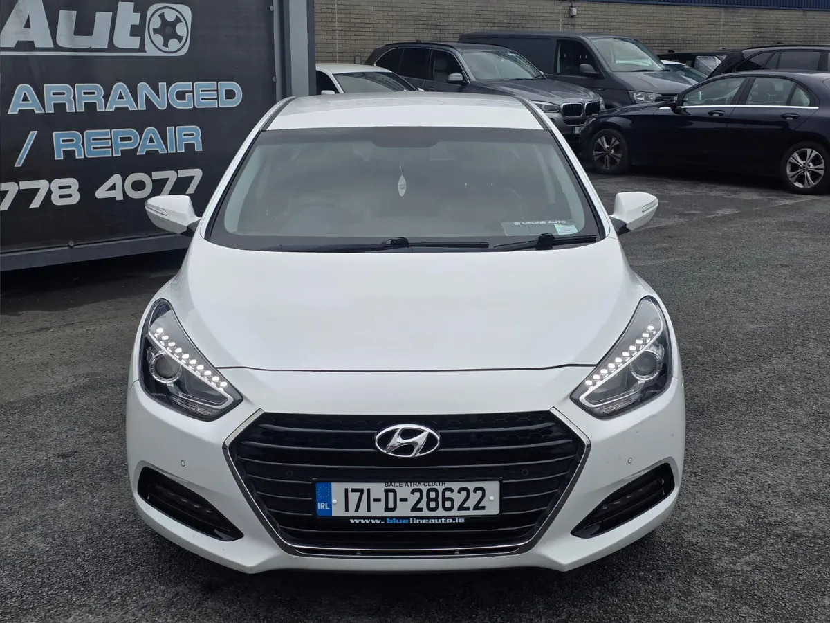 Hyundai i40 Executive 1.7crdi Manual (171) - Image 2