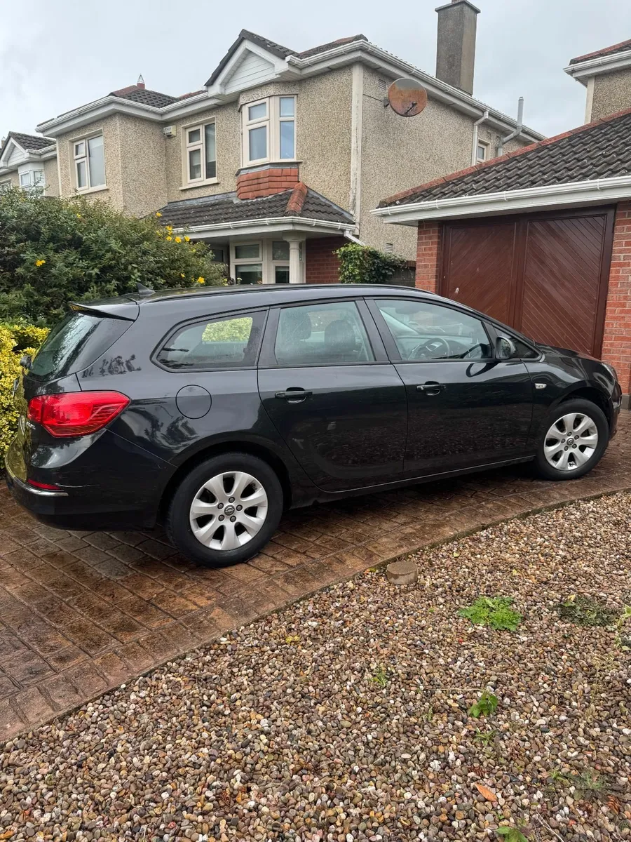Opel Astra 2015 1.6 diesel -NCT PASSED LAST WEEK ✅ - Image 3