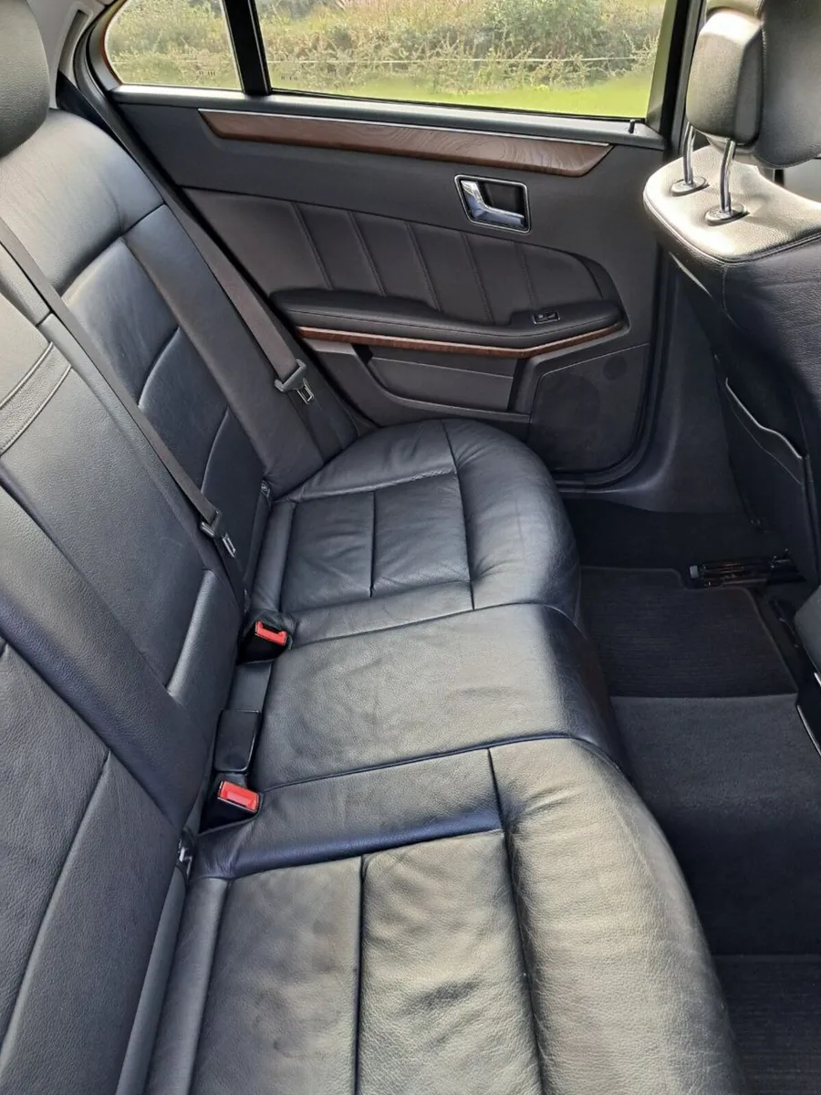 Mercedes Benz E klas - Image 4