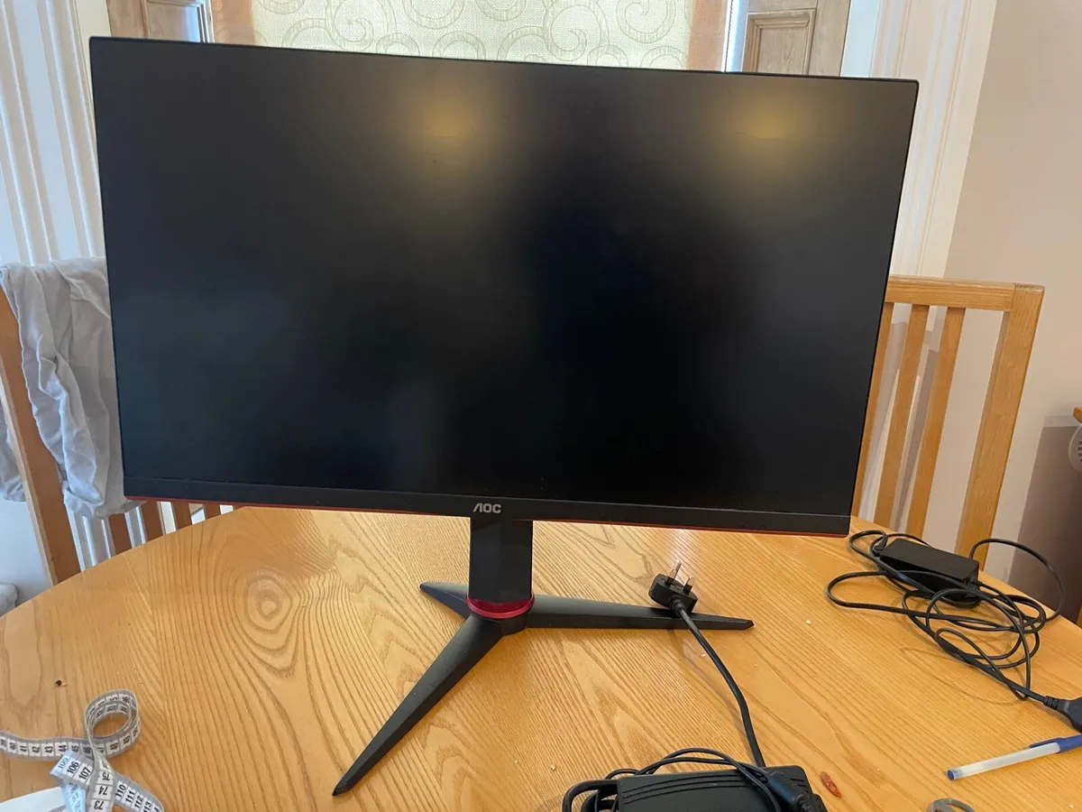 AOC Q27G2U/BK 27” Gaming Monitor - Image 1