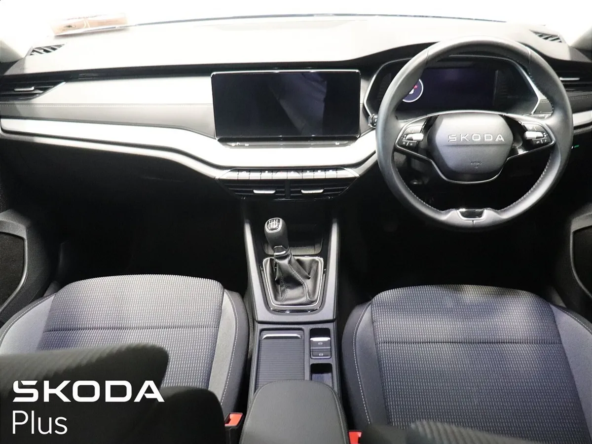Skoda Octavia 2.0 TDI  SELECTION - Image 2