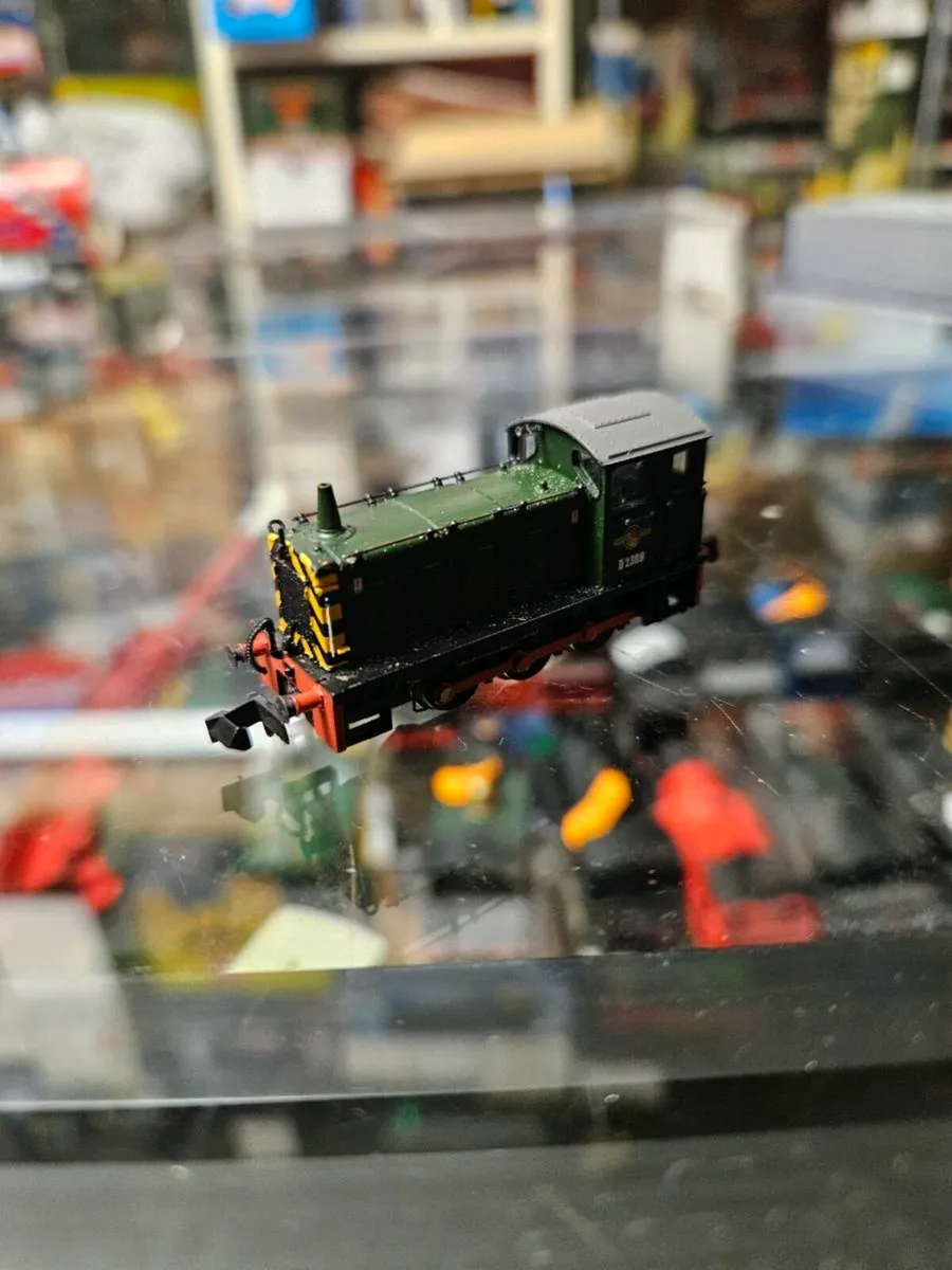 Hornby Graham Farish Train Engine N Gauge - Image 3
