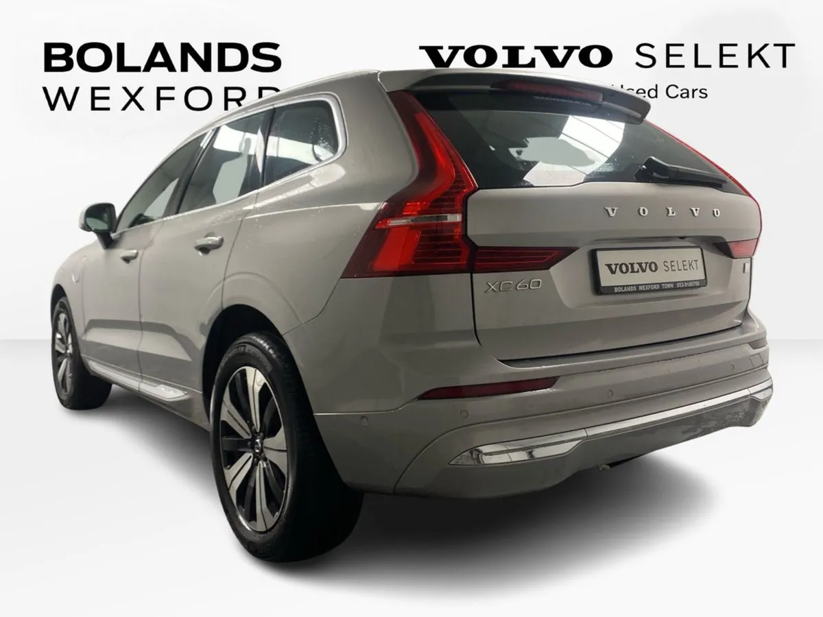 Volvo XC60 T6 Recharge Phev 350hp AT8 Plus Bright - Image 4