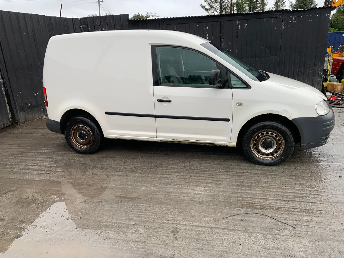 2007 Volkswagen Caddy - Image 2