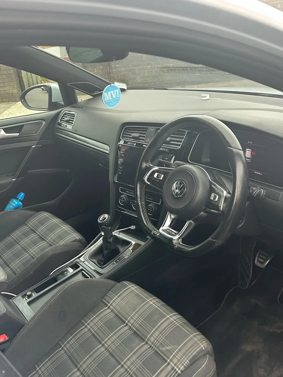 Golf GTD - Image 3