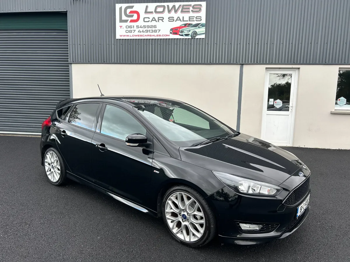 181 Ford Focus ST-Line 1.0 Ecoboost - Image 1