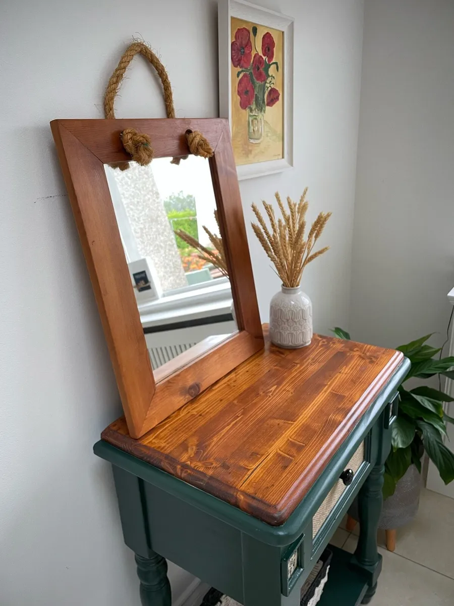 Rustic table and mirror set - Image 3